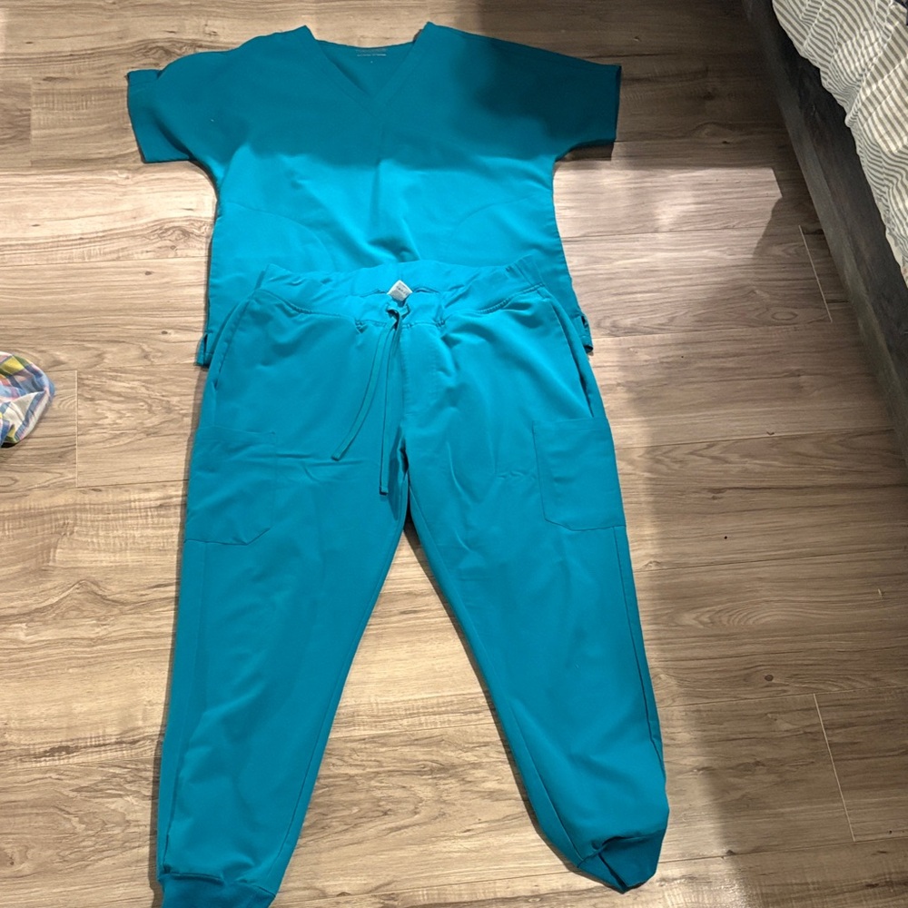 Mandala Teal Jogger Scrub Set